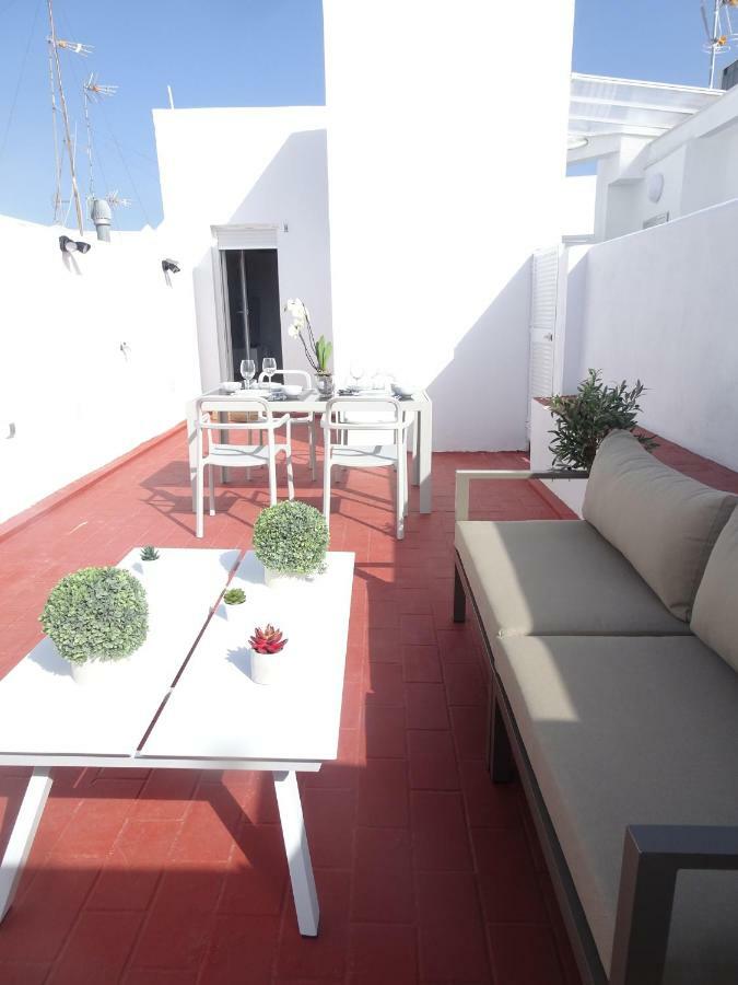 Atico Terraza Cadiz Centro Ascensor Playa De La Caleta Apartment Exterior photo